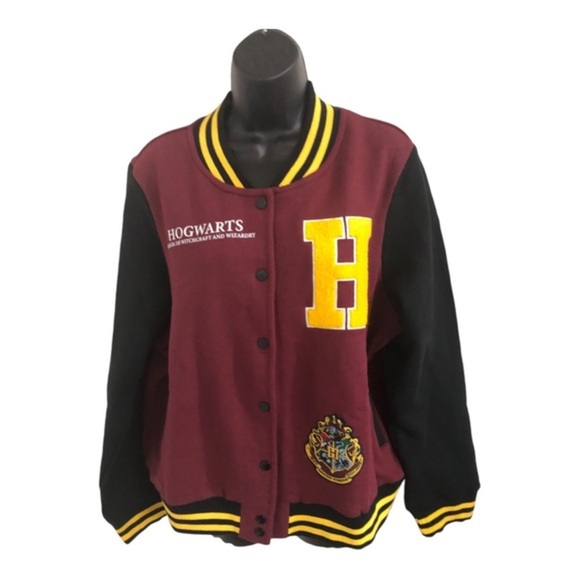 Harry Potter Hogwarts school of witchcraft and wizardry football jacket size XL - Picture 1 of 15